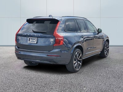 2023 Volvo XC90 Recharge Plug-In Hybrid T8 Plus Dark Theme 7 Passenger
