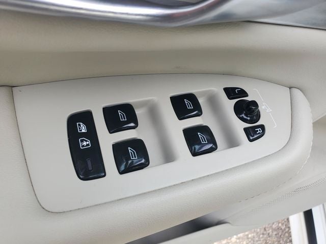 2024 Volvo XC90 Recharge Plug-In Hybrid Ultimate
