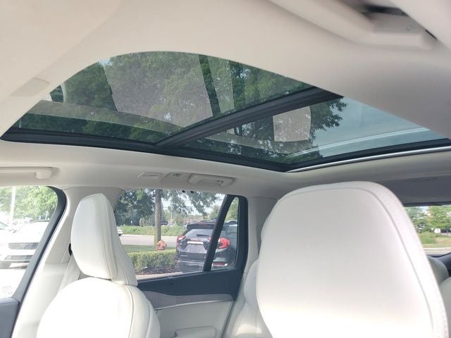 2024 Volvo XC90 Recharge Plug-In Hybrid Ultimate