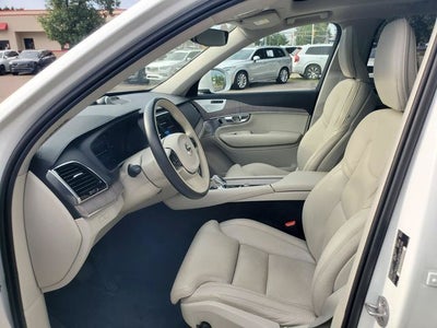 2024 Volvo XC90 Recharge Plug-In Hybrid Ultimate