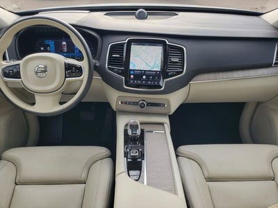 2024 Volvo XC90 Recharge Plug-In Hybrid Ultimate