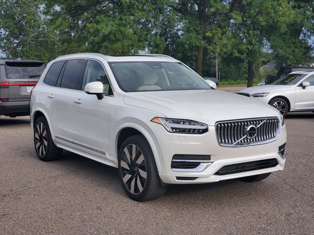 2024 Volvo XC90 Recharge Plug-In Hybrid Ultimate