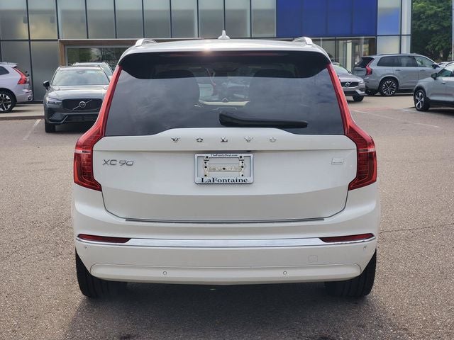 2024 Volvo XC90 Recharge Plug-In Hybrid Ultimate