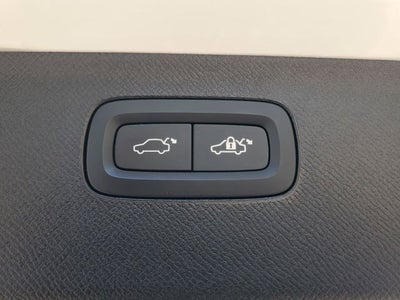 2024 Volvo XC90 Recharge Plug-In Hybrid Ultimate