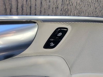 2025 Volvo XC90 Plug-In Hybrid T8 Plus 7 Passenger