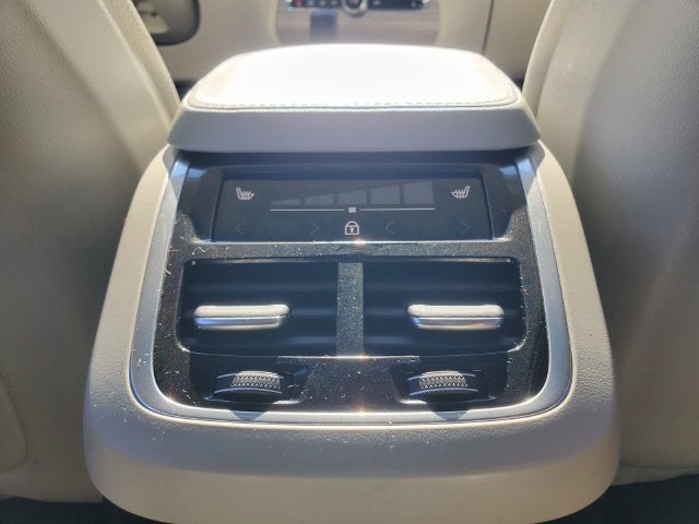 2025 Volvo XC90 Plug-In Hybrid T8 Plus 7 Passenger