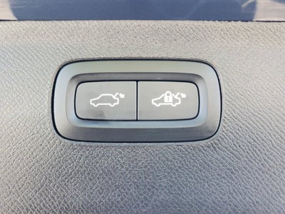 2025 Volvo XC90 Plug-In Hybrid T8 Plus 7 Passenger