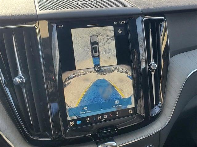 2025 Volvo XC60 Plug-In Hybrid T8 Plus