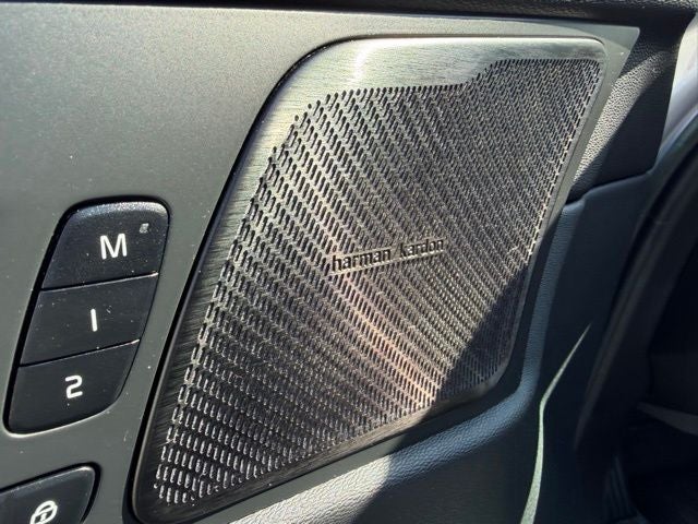 2022 Volvo XC60 B5 Inscription