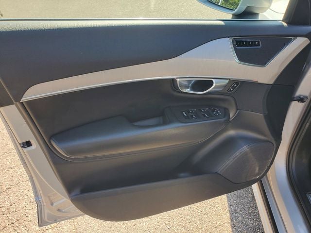 2023 Volvo XC90 B5 Core