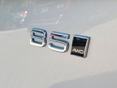 2023 Volvo XC90 B5 Core
