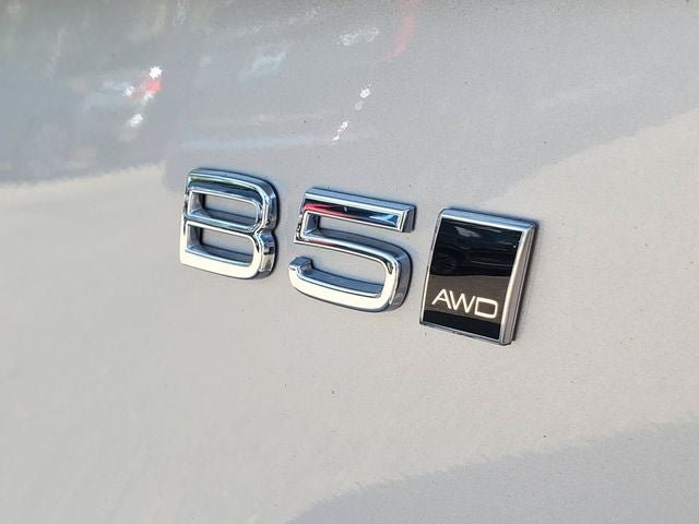 2023 Volvo XC90 B5 Core