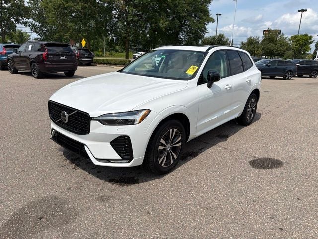 2024 Volvo XC60 B5 Core