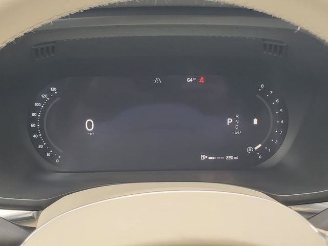 2024 Volvo XC60 B5 Plus Dark Theme
