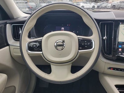 2024 Volvo XC60 B5 Plus Dark Theme
