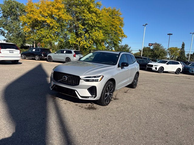 2024 Volvo XC60 Plus