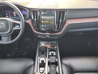 2024 Volvo XC60 B5 Plus Dark Theme