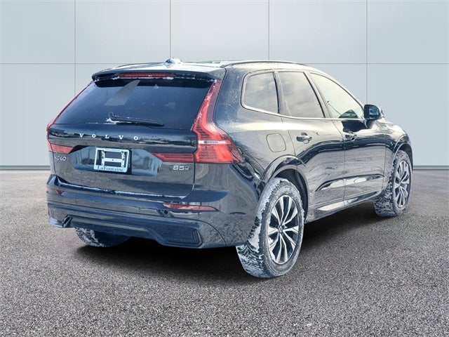 2024 Volvo XC60 B5 Plus Dark Theme