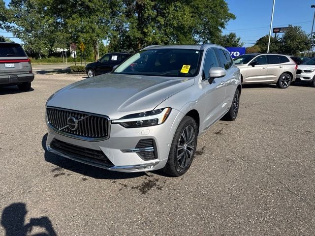 2022 Volvo XC60 B5 Inscription