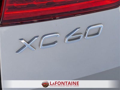 2022 Volvo XC60 B5 Inscription