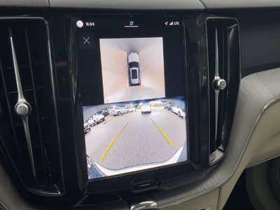 2024 Volvo XC60 B5 Plus Dark Theme