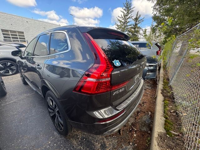 2023 Volvo XC60 B5 Plus Bright Theme