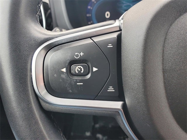 2023 Volvo XC60 B5 Core