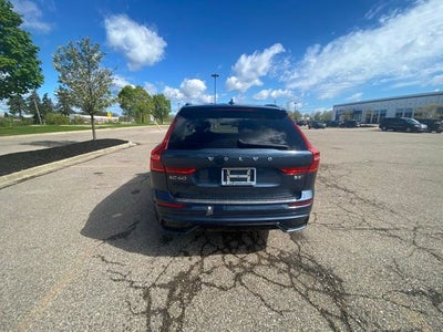 2023 Volvo XC60 B5 Plus Dark Theme