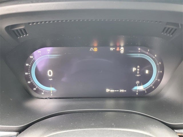 2023 Volvo XC60 B5 Ultimate Dark Theme