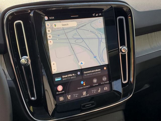 2026 Volvo XC40 B5 Plus