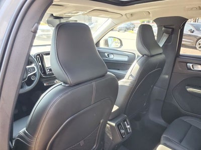 2026 Volvo XC40 B5 Plus