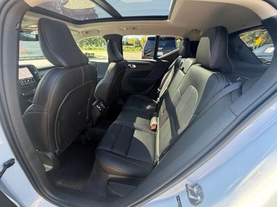 2026 Volvo XC40 B5 Plus