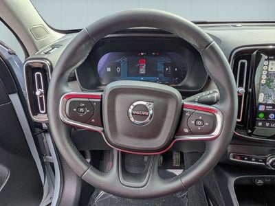 2026 Volvo XC40 B5 Plus