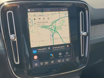 2025 Volvo XC40 B5 Plus Dark Theme