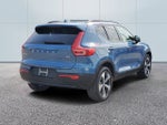 2025 Volvo XC40 B5 Plus Dark Theme