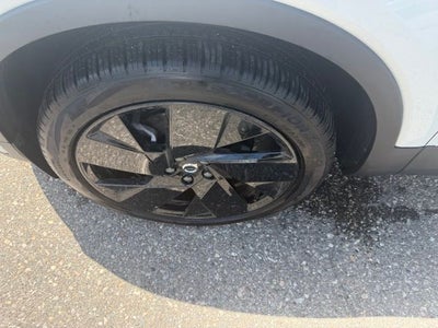 2026 Volvo XC40 B5 Ultra Black Edition
