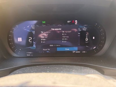 2026 Volvo XC40 B5 Ultra Black Edition