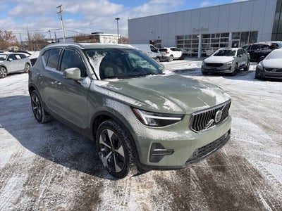 2025 Volvo XC40 B5 Core