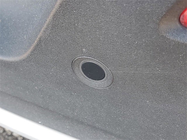 2025 Volvo XC40 B5 Core