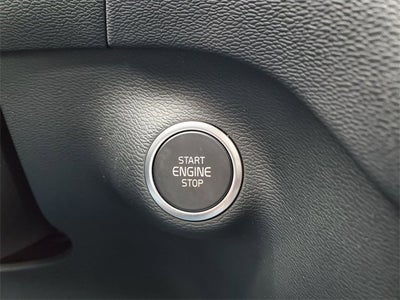 2025 Volvo XC40 B5 Core