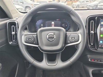 2025 Volvo XC40 B5 Core