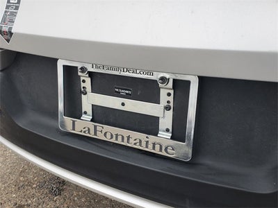 2025 Volvo XC40 B5 Core