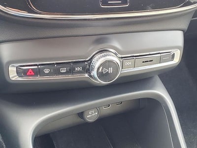2026 Volvo XC40 B5 Core