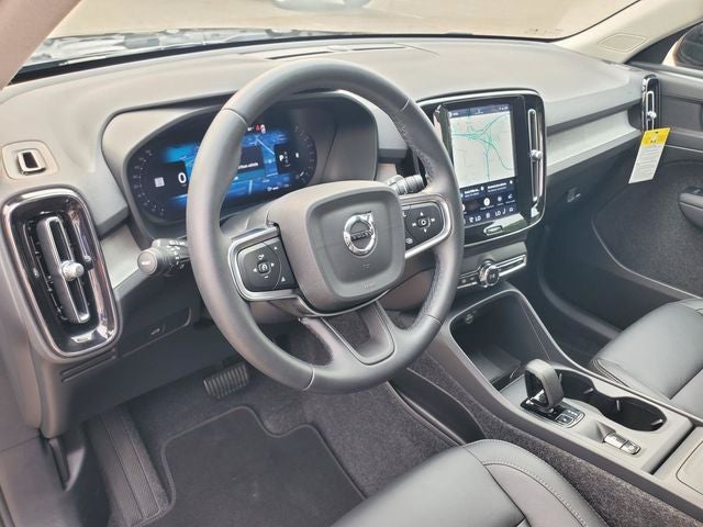 2026 Volvo XC40 B5 Core