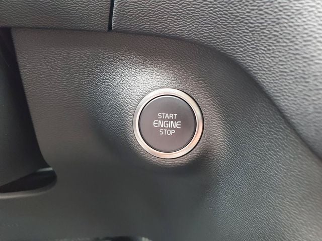 2026 Volvo XC40 B5 Core