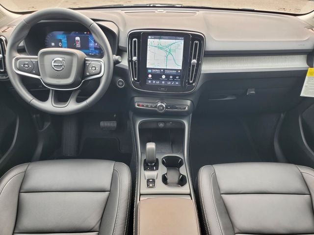 2026 Volvo XC40 B5 Core