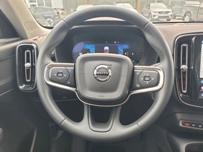2026 Volvo XC40 B5 Core
