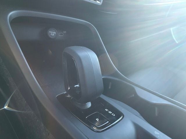 2026 Volvo XC40 B5 Core
