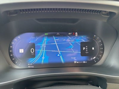 2024 Volvo XC40 B5 Plus Dark Theme