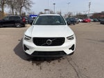 2024 Volvo XC40 B5 Plus Dark Theme